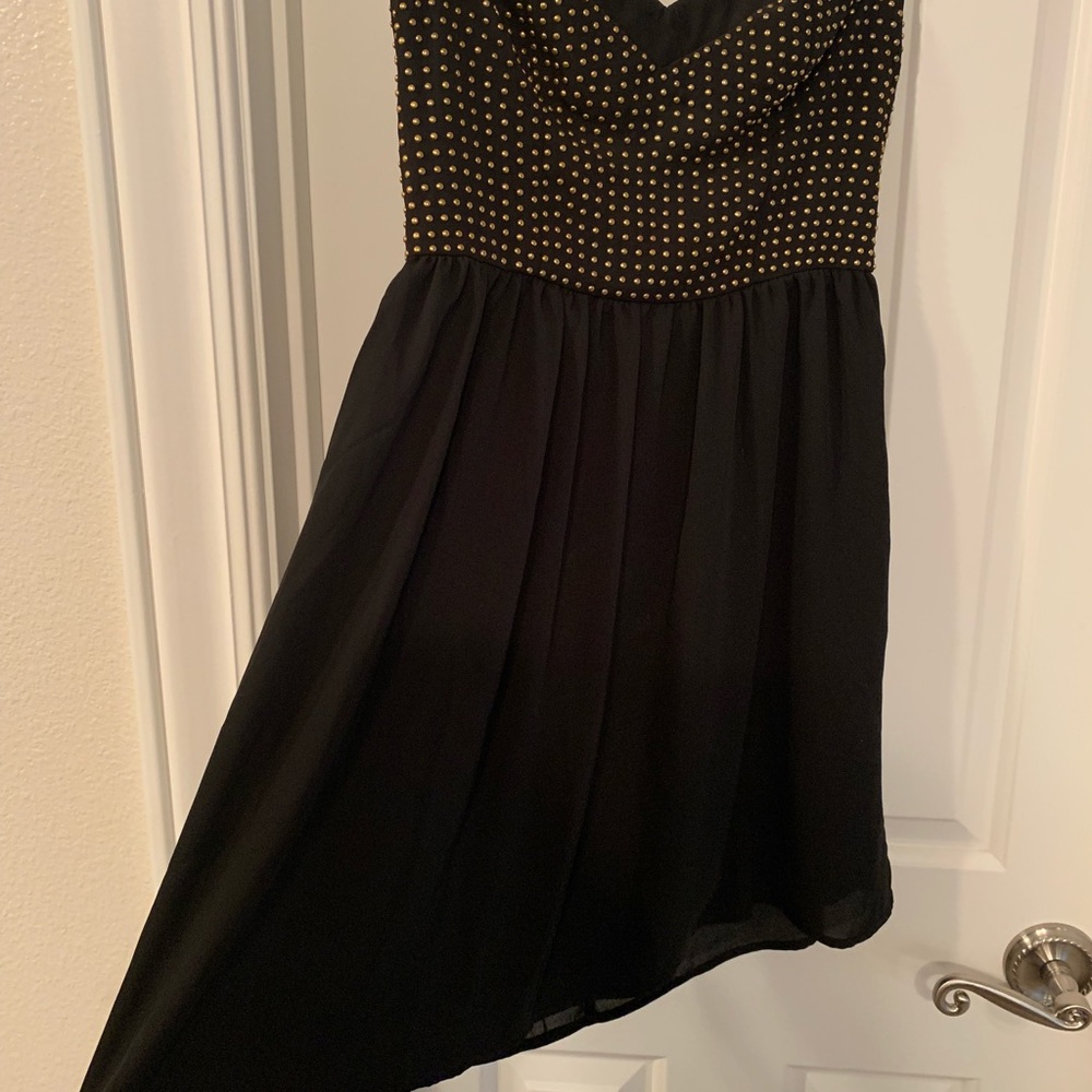 Black and gold dress.